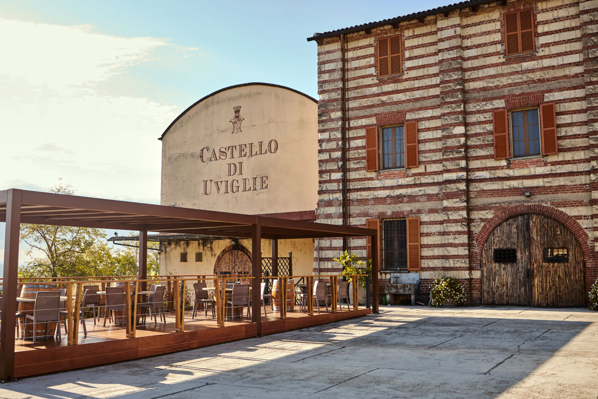 cantina_castello_uviglie.jpg